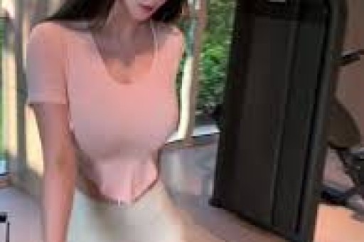 悉尼·斯威尼晒出《克里斯蒂》幕后照感人致谢引发关注