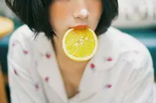不顾央视警告顶风作案和刘涛传绯闻的杨烁成为跳梁小丑